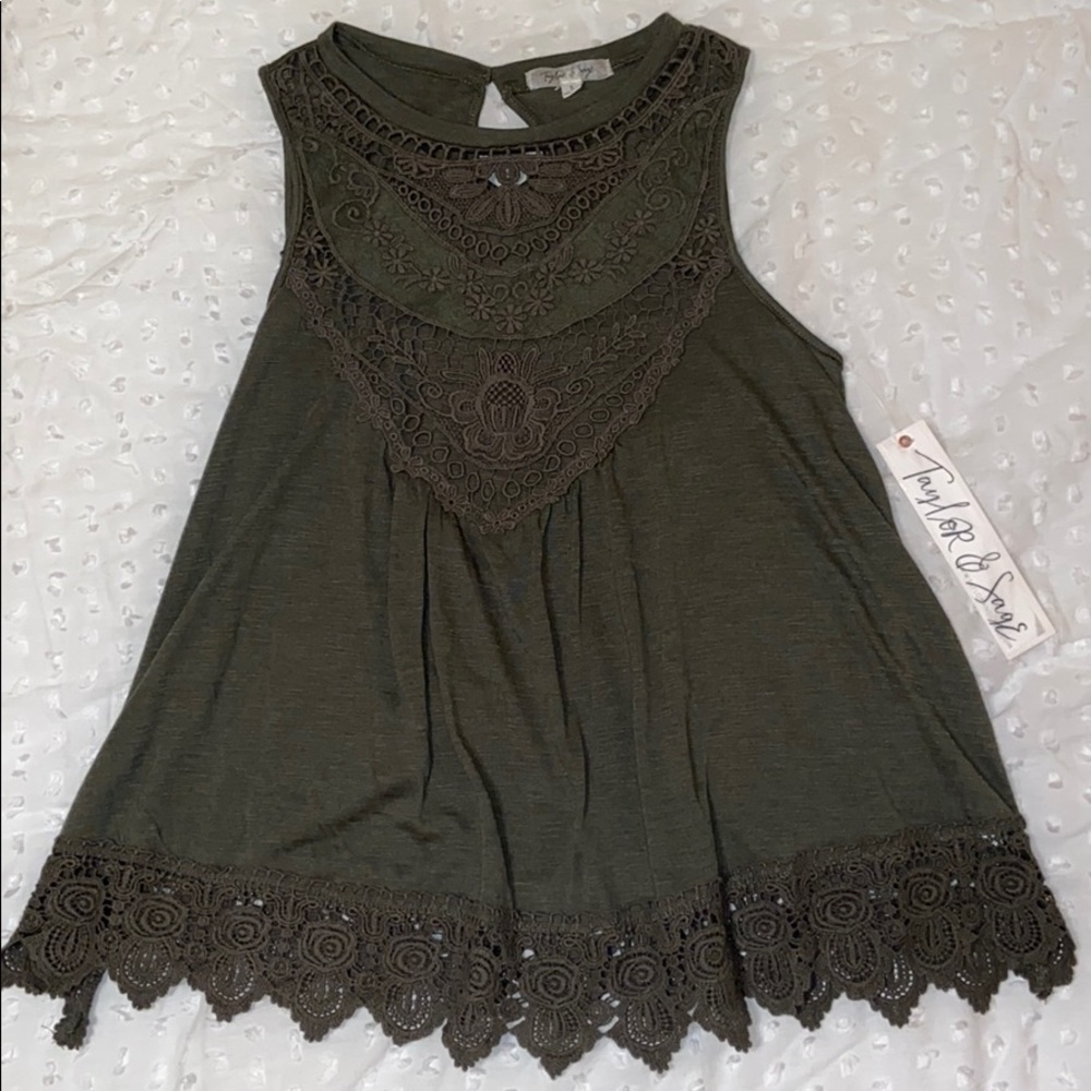 Taylor& Sage Green Lace Tank Top